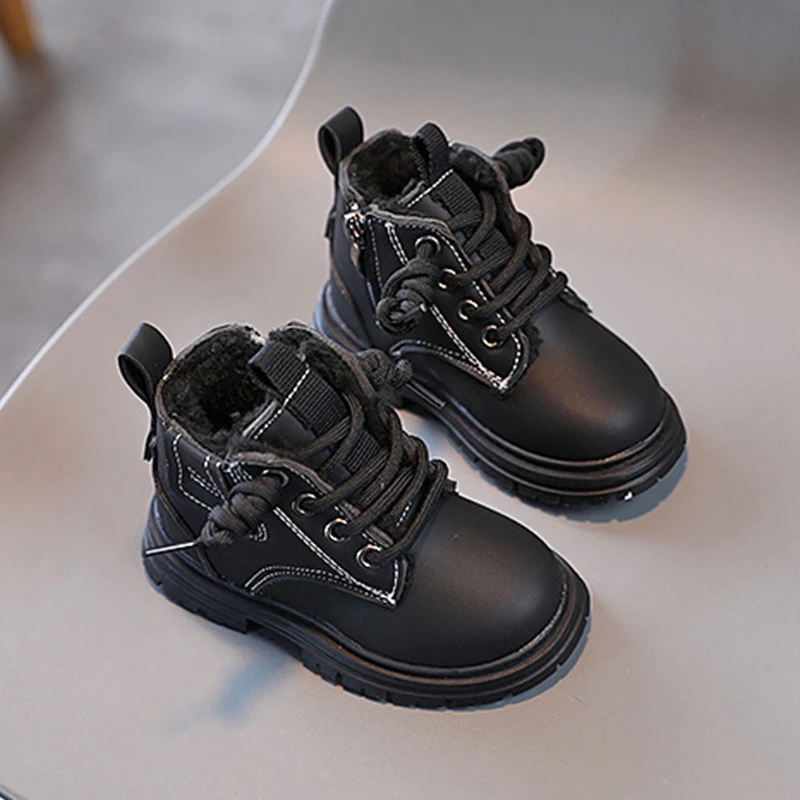 Children Warm Short Boots 2024 Winter Boys Thickened Leather Boots Girls Anti Slip Plush Cotton Shoes Kids Fashion Ankle Boots