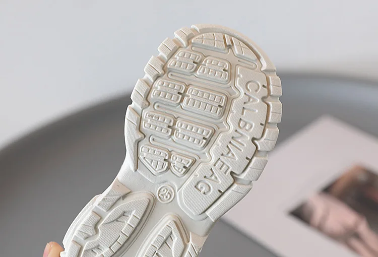 Girls Sandals Summer Boys Breathable Comfortable Beach Shoes Childrens Outdoor Slippers Toes-covered Anti-kick Baby Walking Shoe